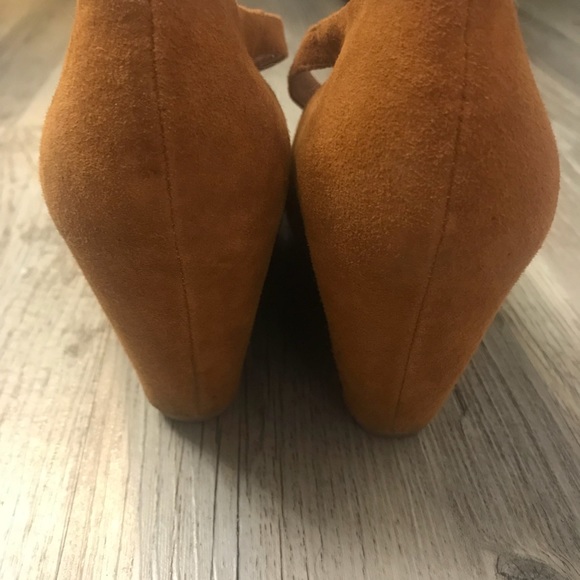 Jeffree Campbell T-Strap Wedge - Picture 4 of 4